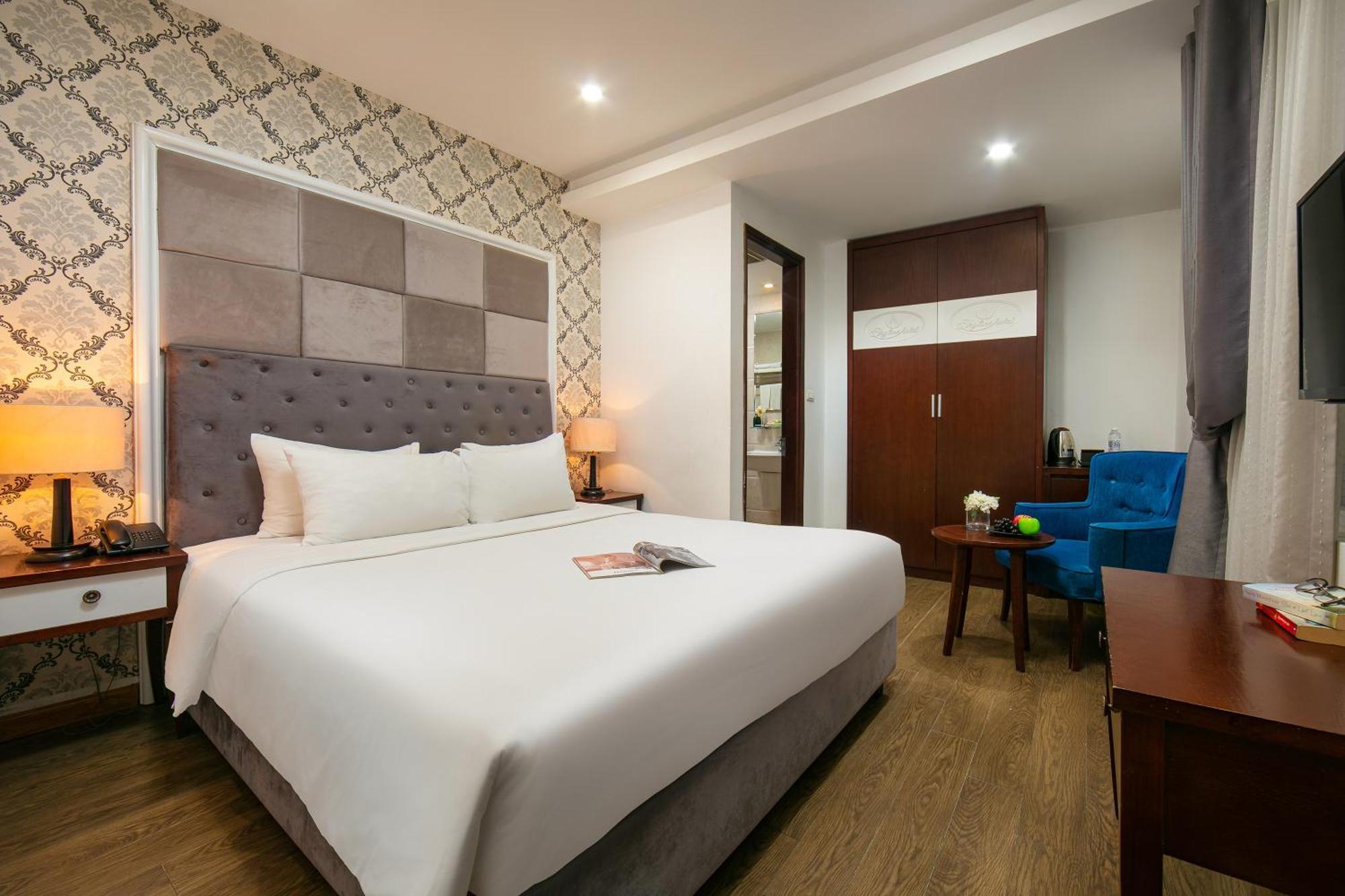 Superior Queen Room,1547168485:JPEG